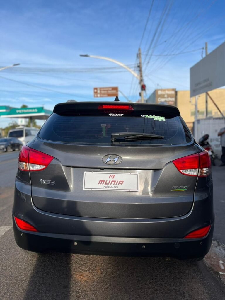 WhatsApp Image 2025-11-10 at 23.00.24 (2)