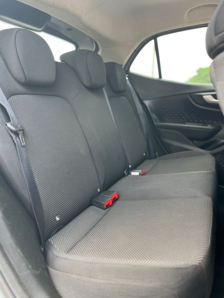 WhatsApp Image 2025-11-17 at 16.50.41